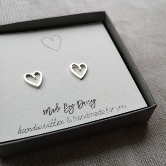 heart drawing studs earrings