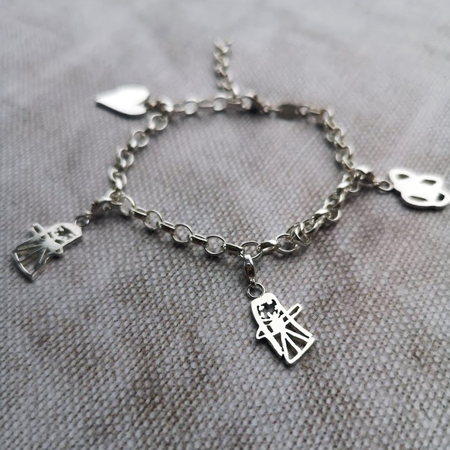 Kids drawing silver charm bracelet